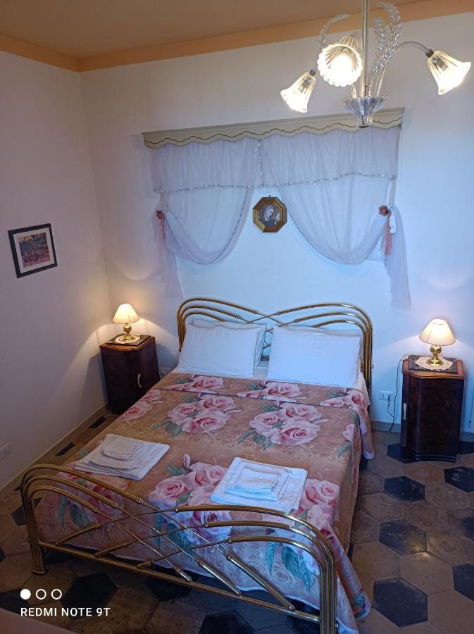 Bed and Breakfast Angelina Antica Dimora Террачина Экстерьер фото